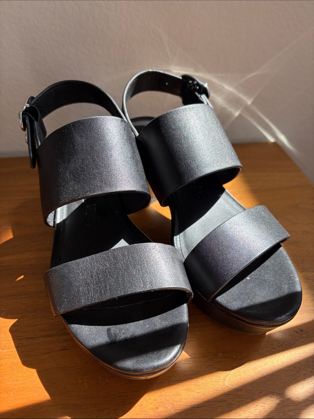 Aerosoles Camera Heels 7.5